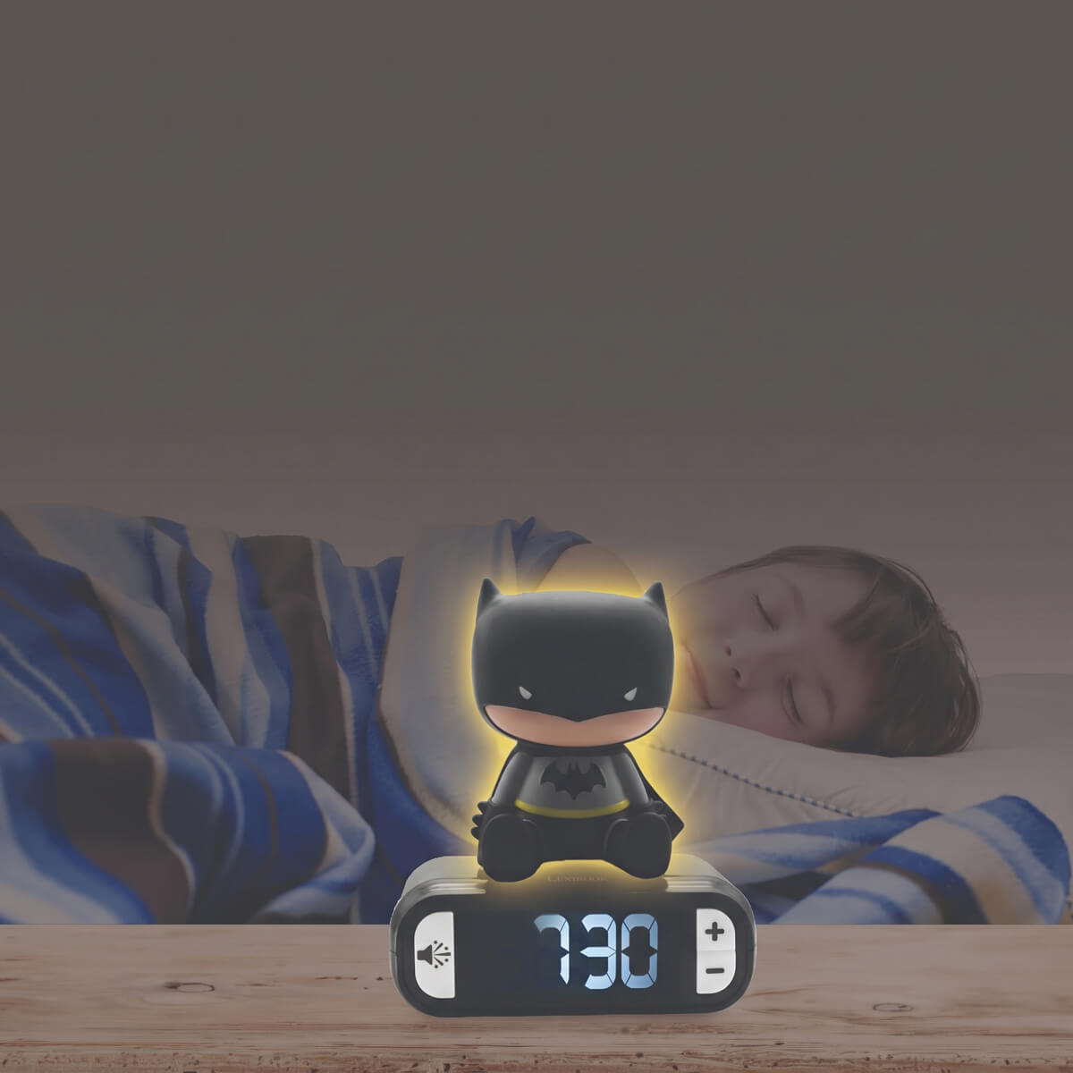 undefined - 1fb1d_Sesli_ve_Isikli_3D_Batman_Dijital_Calar_Saat.jpg