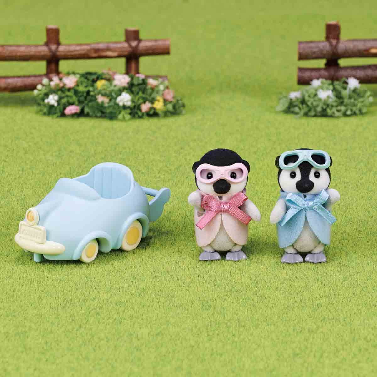 undefined - 207a3_Sylvanian_Families_Penguen_Bebekler_Araba_Keyfi.jpg