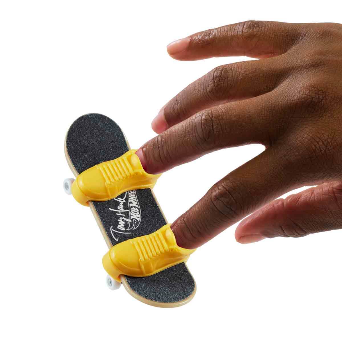 undefined - 21314_Hot_Wheels_Skate_Parmak_Kaykay_ve_Ayakkabi_Paketle.jpg