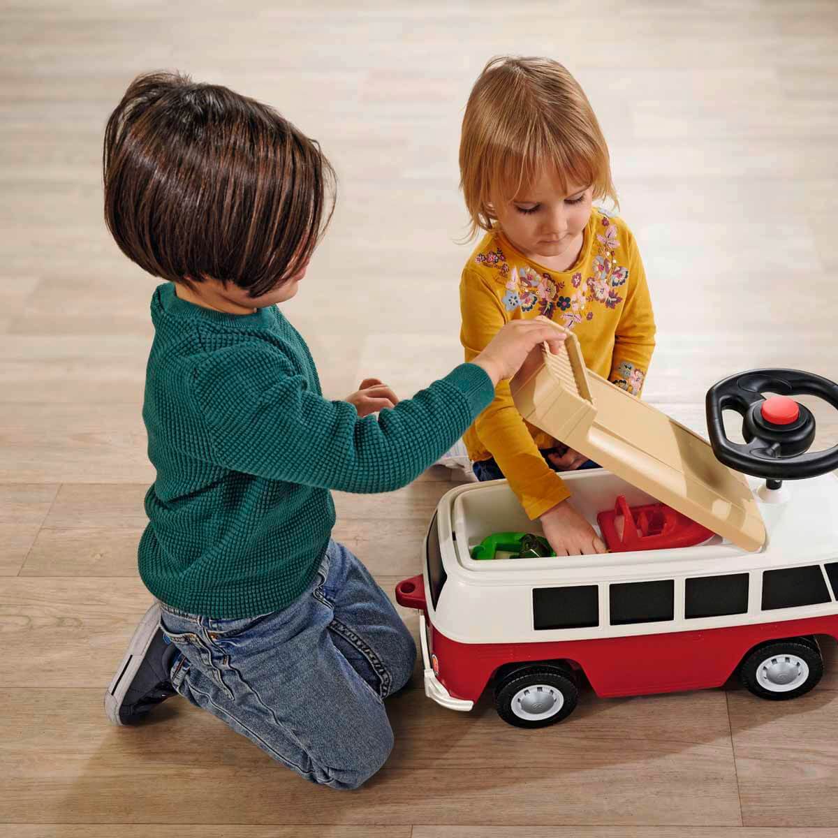 undefined - 21a02_Baby_VW_T1_Minibus_Kirmizi_Bingit_Araba.jpg