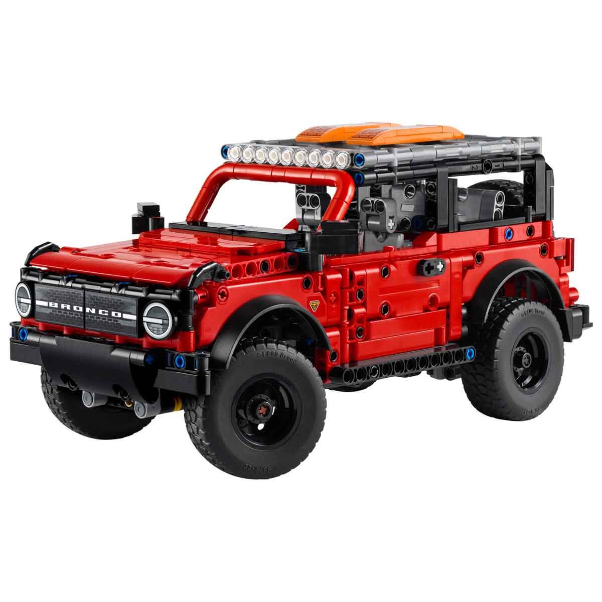 undefined - 22d18_LEGO_Technic_Ford_Bronco_SUV_42213_.jpg