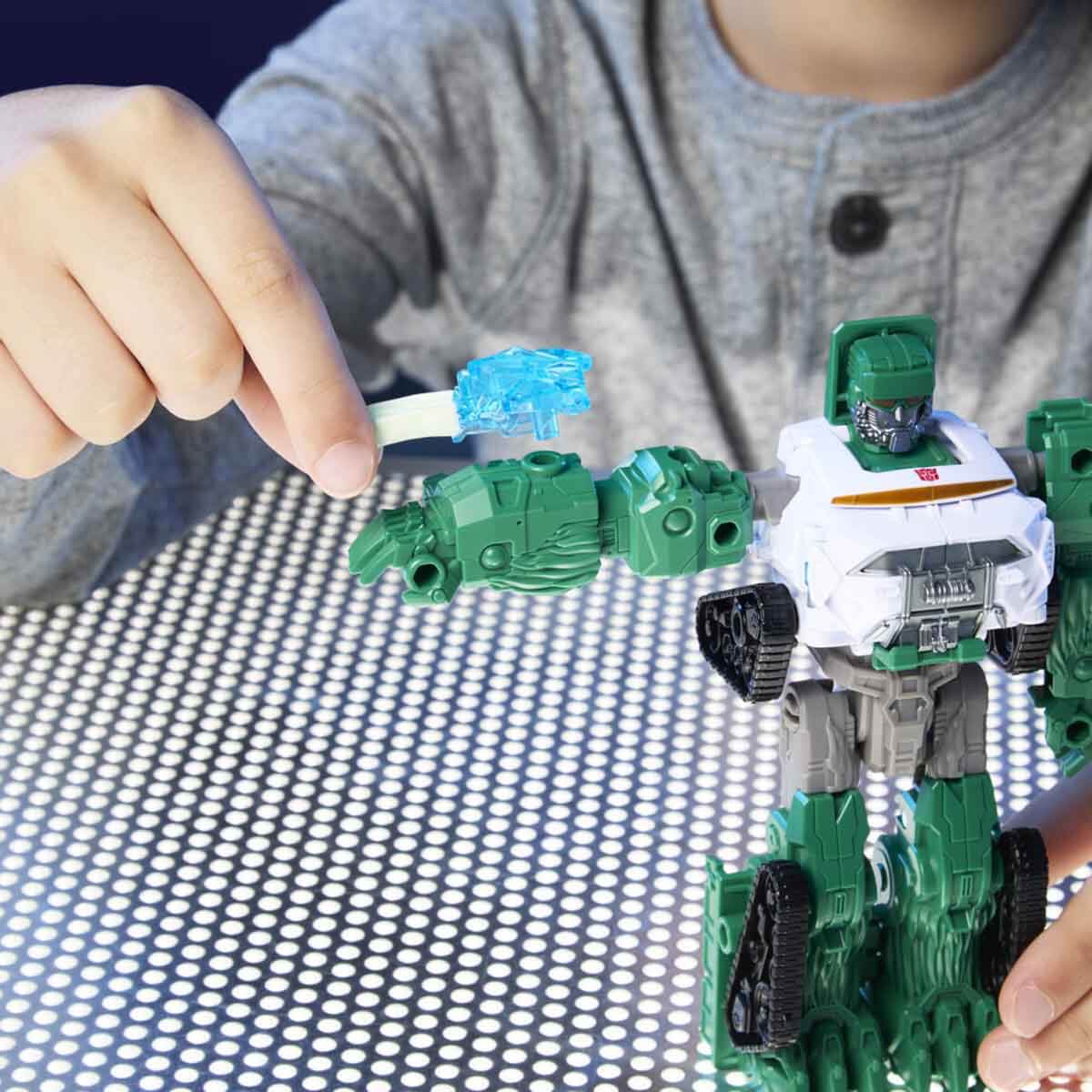 undefined - 23347_Transformers_Cyberworld_Ultimate_Cybers_Changers_F.jpg