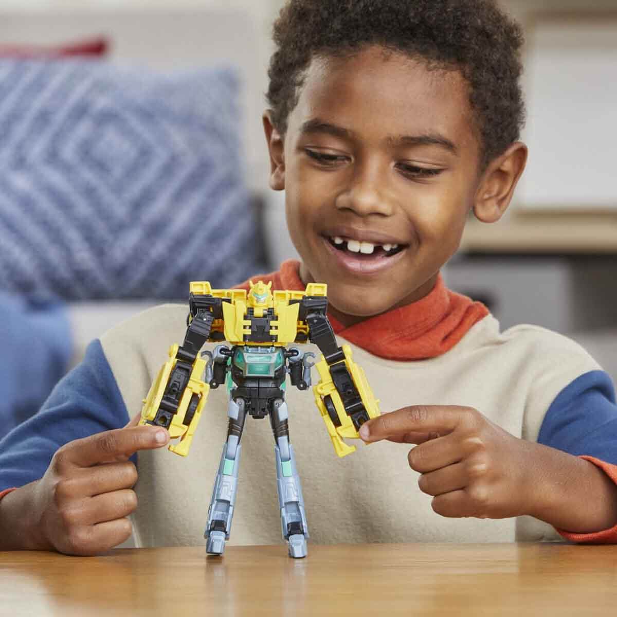 undefined - 24ad6_Transformers_Earthspark_Bumblebee_ve_Mo_Malto_Donu.jpg