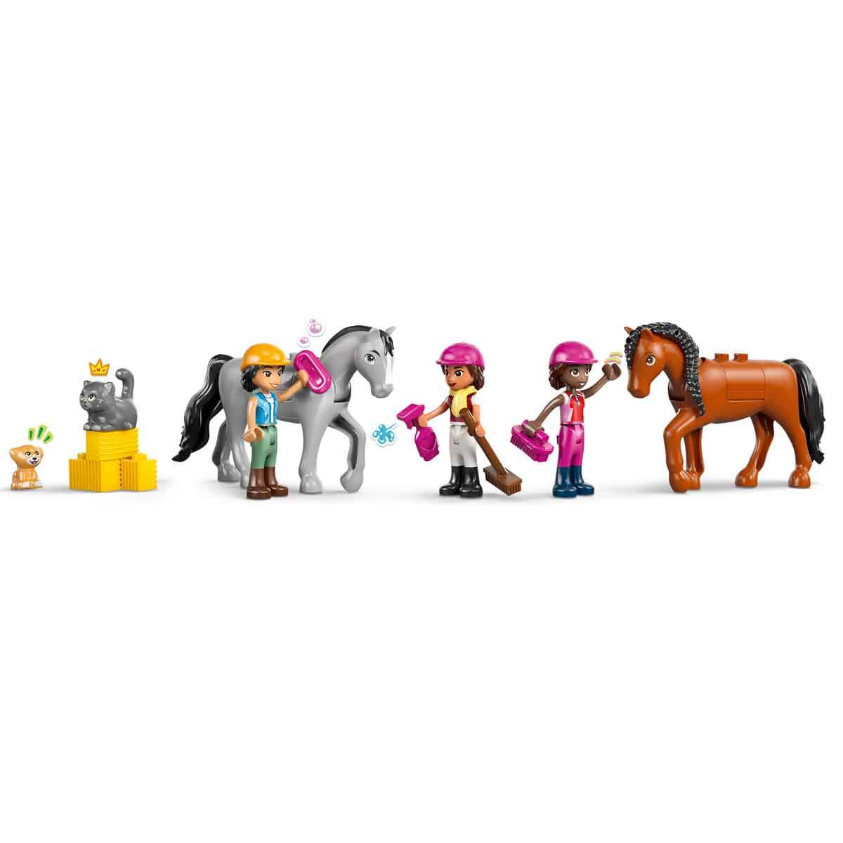 undefined - 25377_LEGO_Friends_At_Ahiri_ve_Binicilik_Akademisi_42688.jpg
