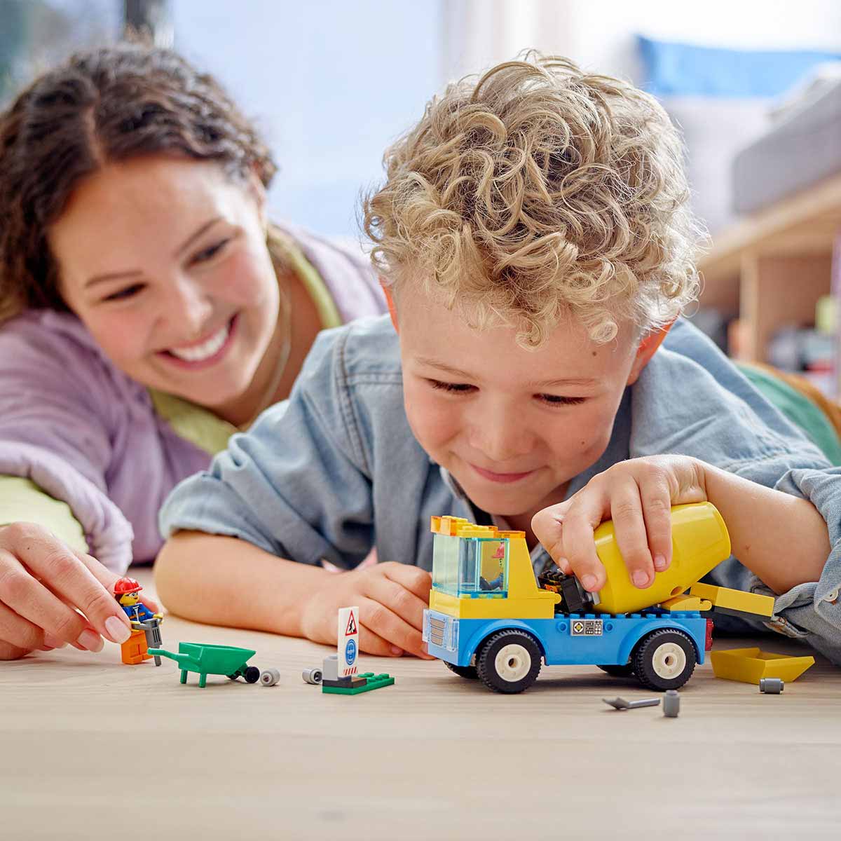undefined - 26129_LEGO_City_Beton_Mikseri_60325.jpg