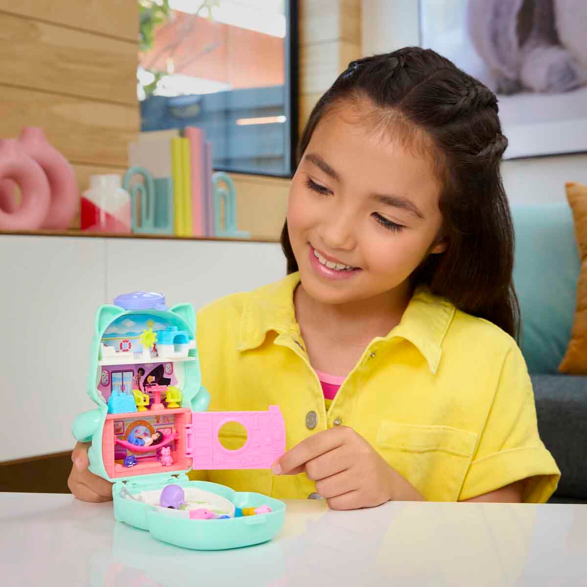 undefined - 2a5a3_Polly_Pocket_ve_Maceralari_Kompakt_Oyun_Seti_JFG56.jpg