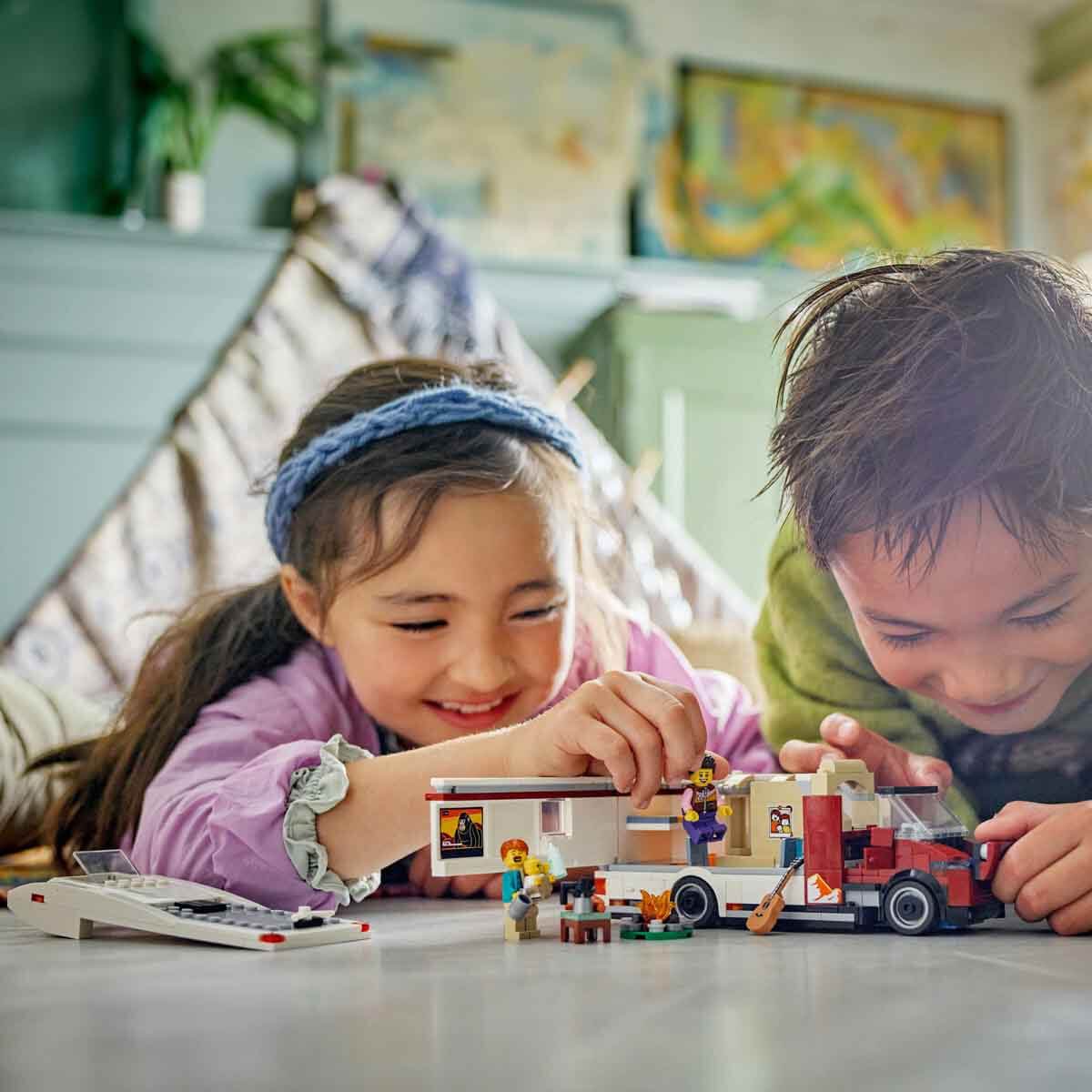 undefined - 2ba21_LEGO_City_Tatil_Macera_Karavani_60454_.jpg
