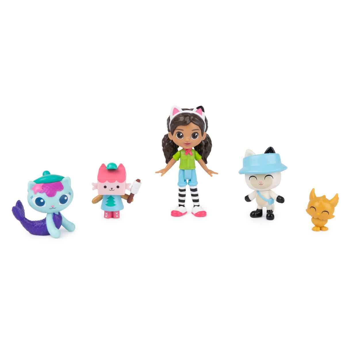 undefined - 2c7ba_Gabbys_Dollhouse_Gabby_ve_Arkadaslari_Kampta_Oyun_.jpg