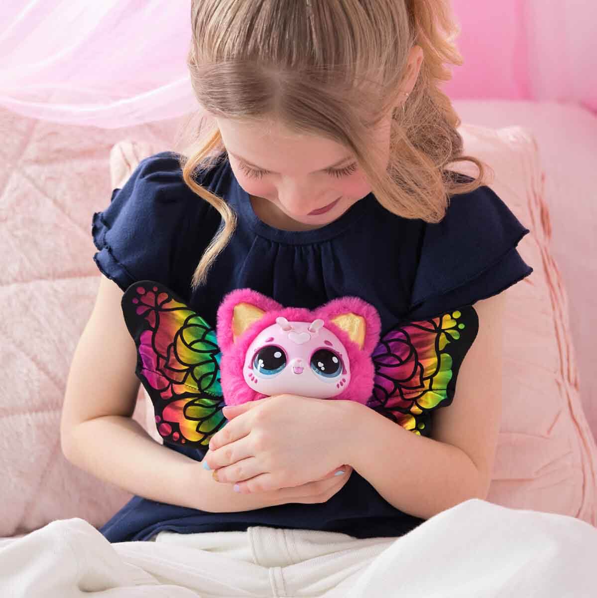 undefined - 2e7eb_Sesli_ve_Isikli_Hatchimals_Bloomables_Kittyfly_Int.jpg