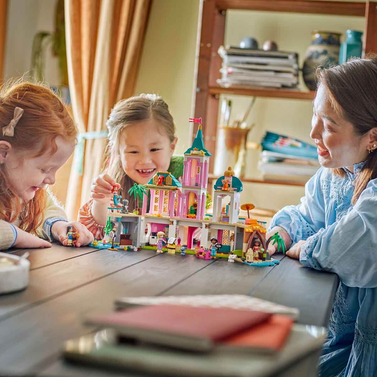 undefined - 2f6aa_LEGO_Disney_Prenses_Satosu_ve_Kraliyet_Hayvanlari_.jpg