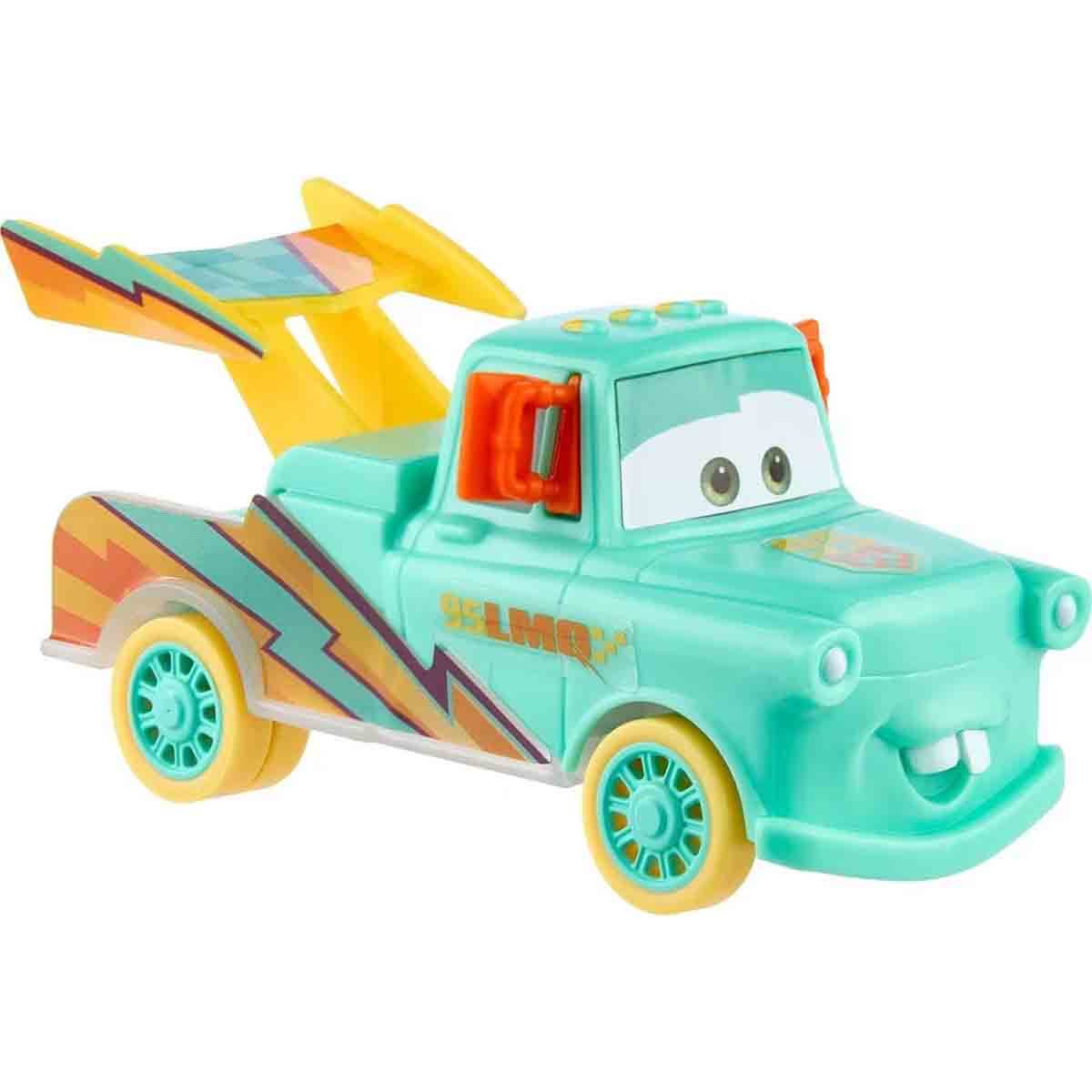undefined - 30b96_Disney_ve_Pixar_Cars_Isikli_Arac_Seti.jpg