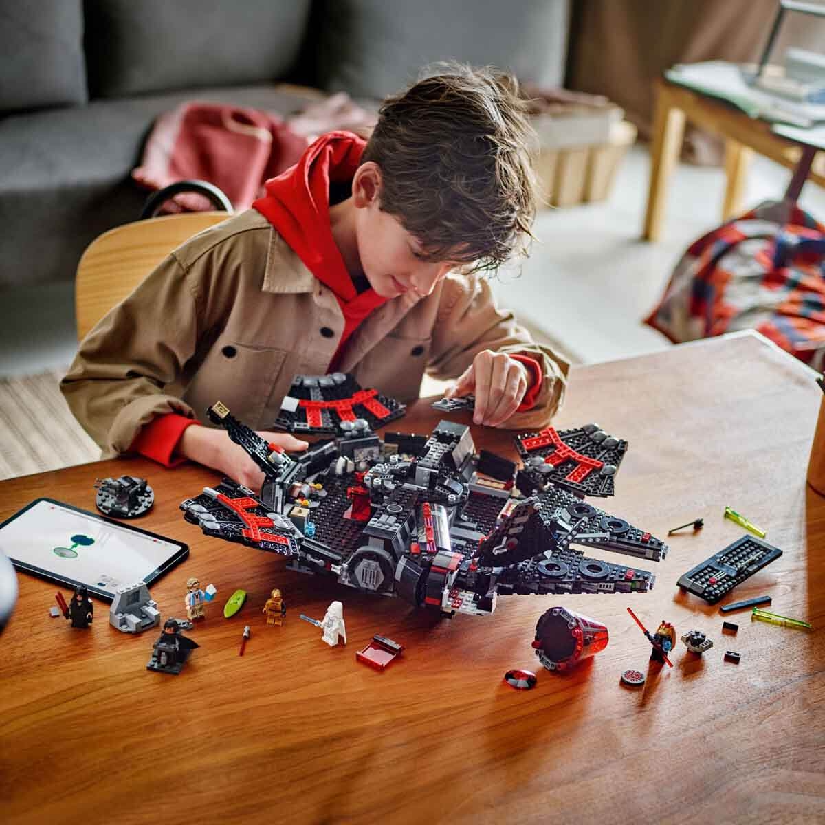 undefined - 31403_LEGO_Star_Wars_Karanlik_Falcon_75389_.jpg