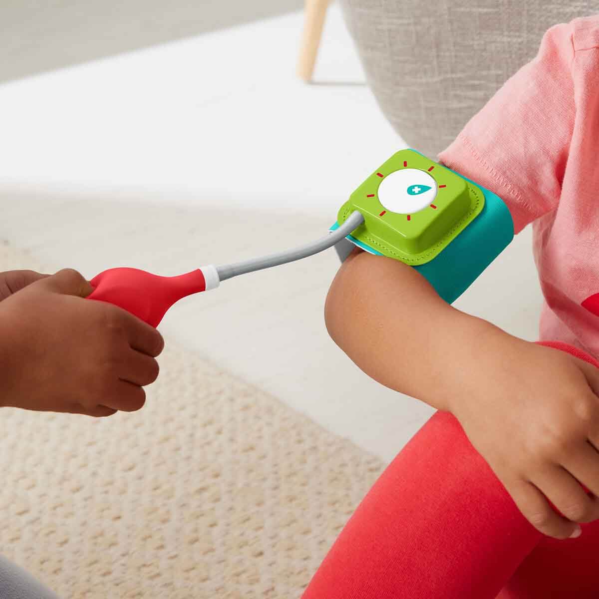 undefined - 31fdc_Fisher-Price_Doktor_Seti_HYH26.jpg