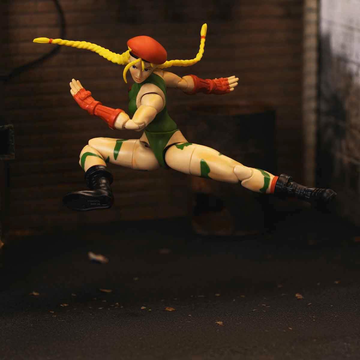 undefined - 33400_Street_Fighter_2_Cammy_White_Eklemli_Figur.jpg