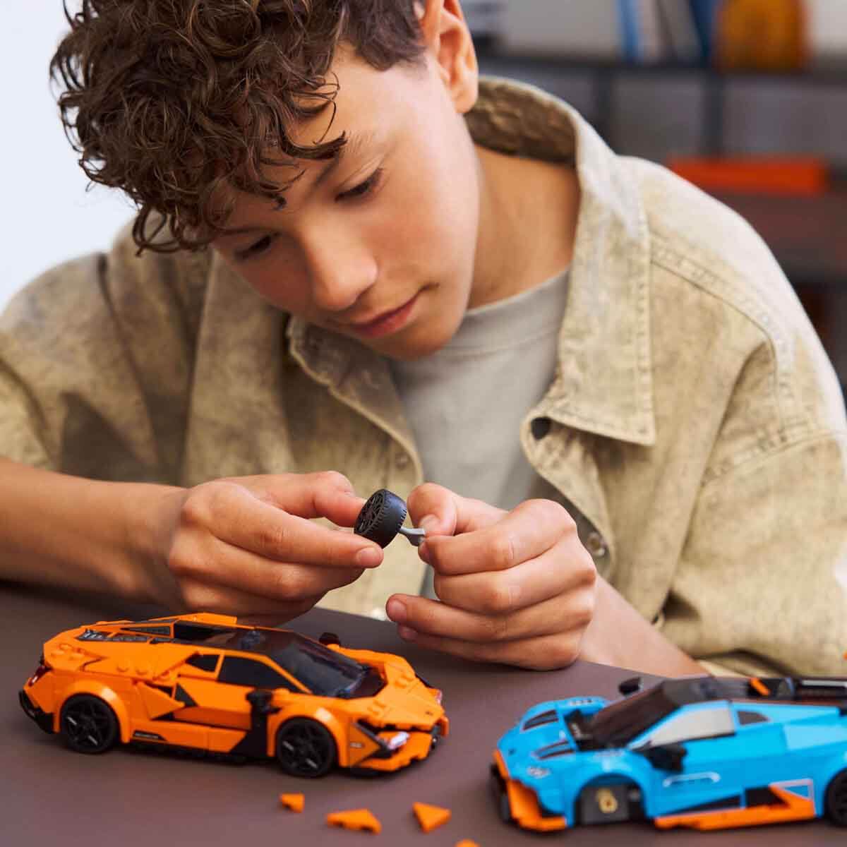undefined - 337c9_LEGO_Speed_Champions_Lamborghini_Revuelto__Huracan.jpg