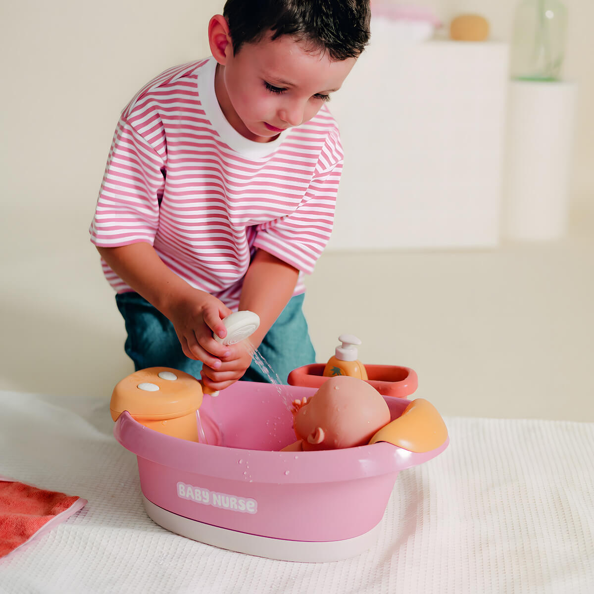 undefined - 3424e_Isikli_Baby_Nurse_Banyo_Seti.jpg