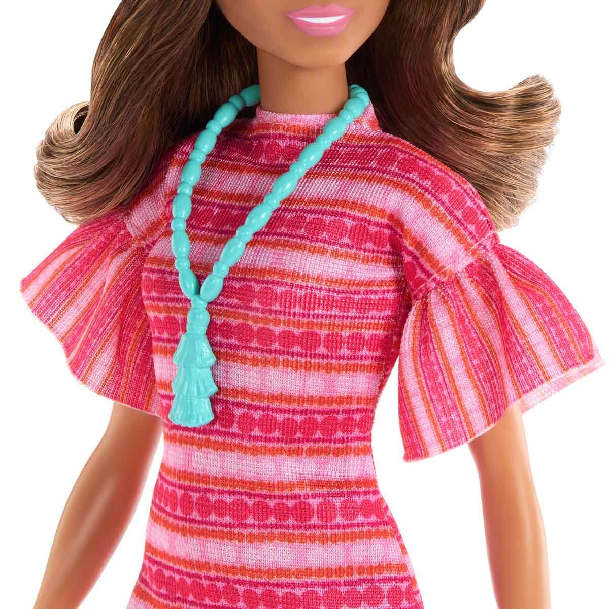 undefined - 349be_Barbie_ve_Teresanin_Dostluk_Tarifi_Teresa_Bebek_JC.jpg