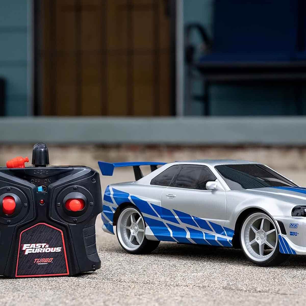 undefined - 34d25_1_24_Fast_amp__Furious_Brian___s_Nissan_Skyline_GT.jpg