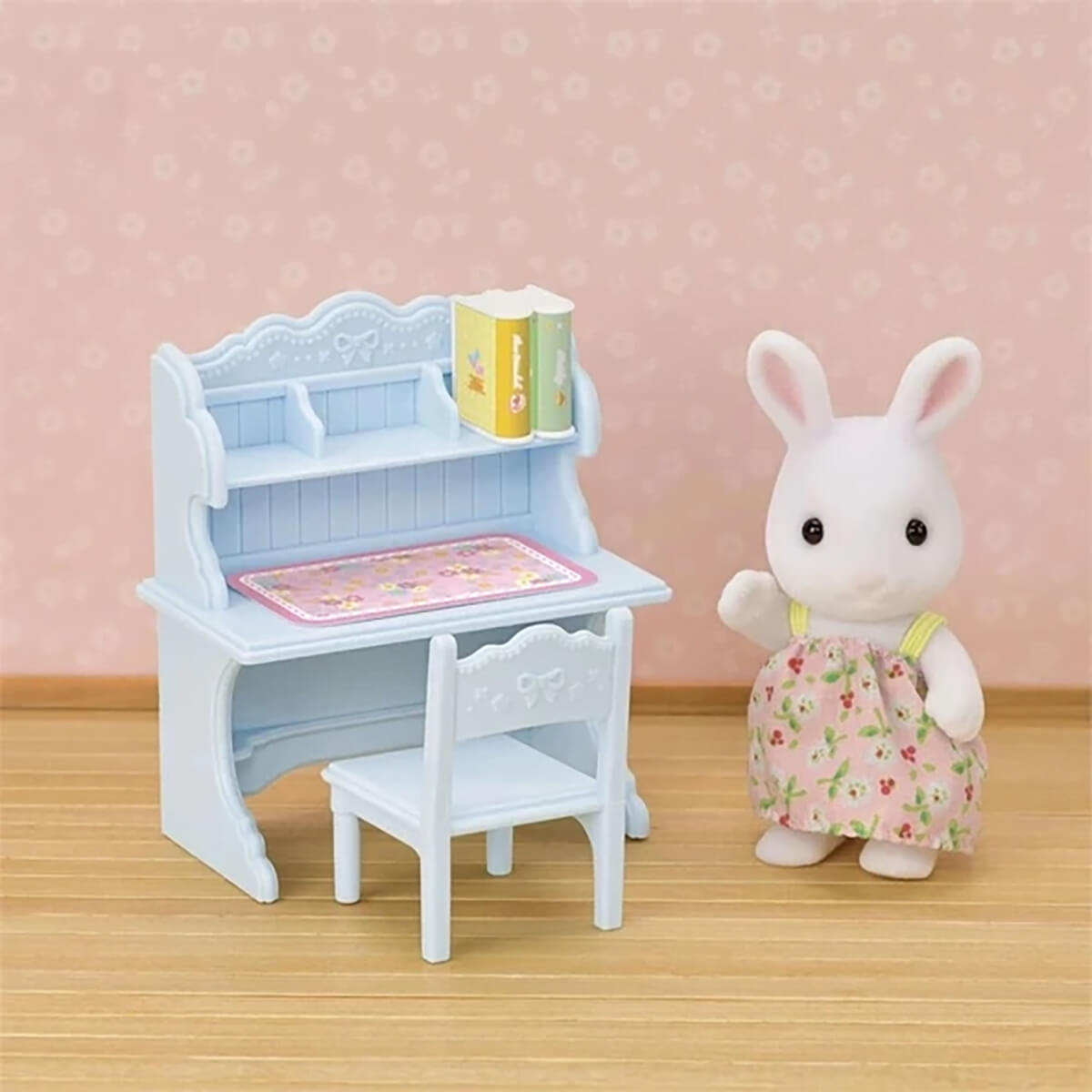 undefined - 36eac_Sylvanian_Families_Kar_Tavsan_Kiz_ve_Calisma_Masas.jpg