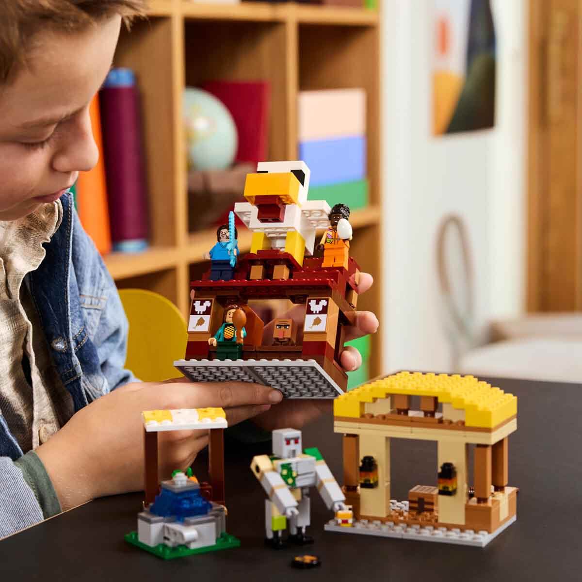 undefined - 37c02_LEGO_Minecraft_Hortlak_Balon_Koy_Saldirisi_21273_.jpg