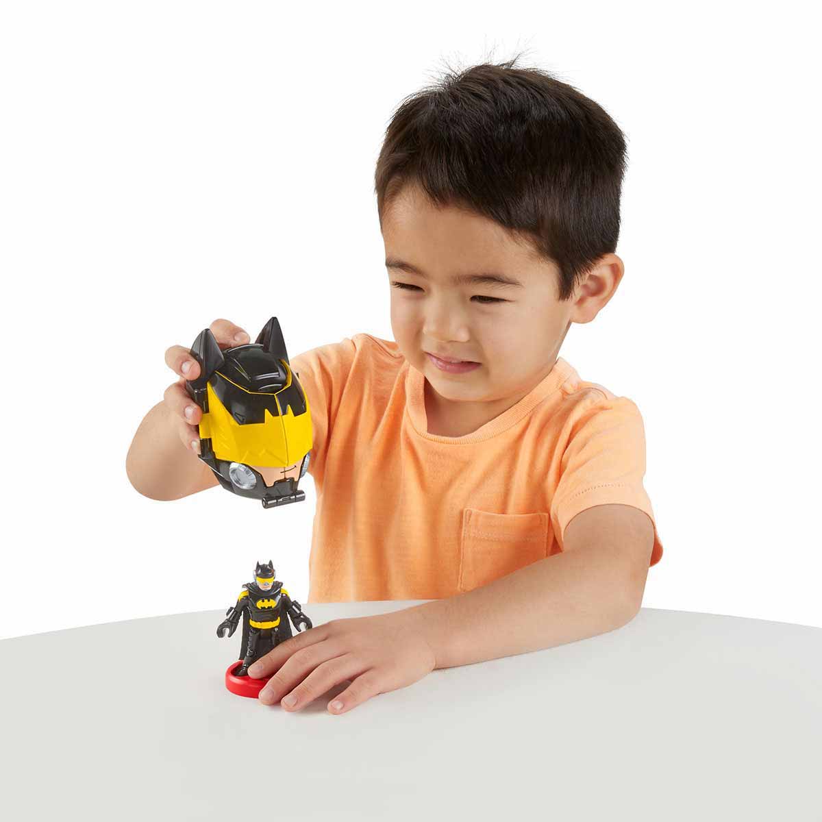 undefined - 38bc3_Imaginext_DC_Super_Friends_Head_Shifters_HGX78.jpg