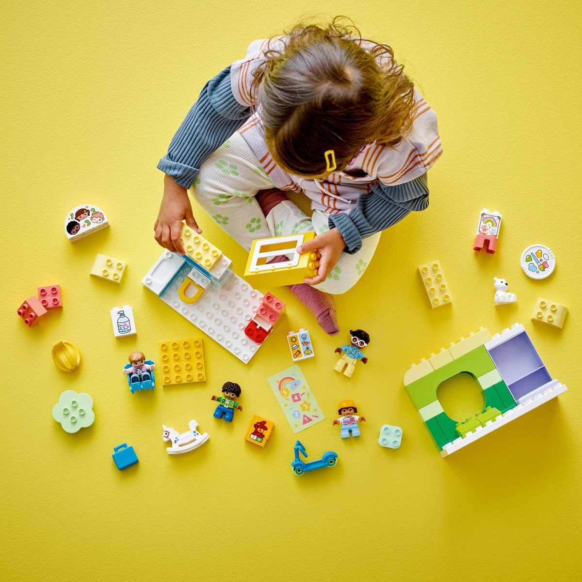 undefined - 38e1b_LEGO_DUPLO_Kasabasi_Kreste_Hayat_10992.jpg