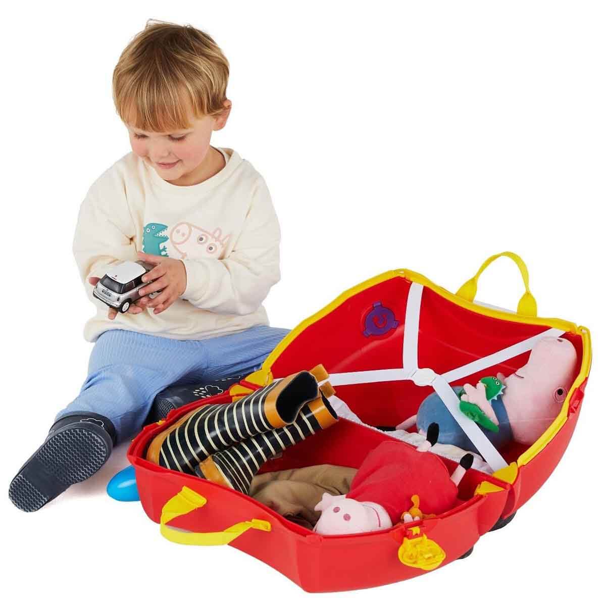 undefined - 39ef9_Trunki_Peppa_Pig_Party_Bus_Cocuk_Bavulu.jpg