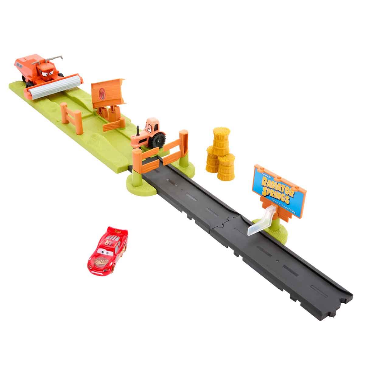 undefined - 3b4fc_Disney_Pixar_Cars_Frankten_Kacis_ve_Akrobasi_Yaris.jpg