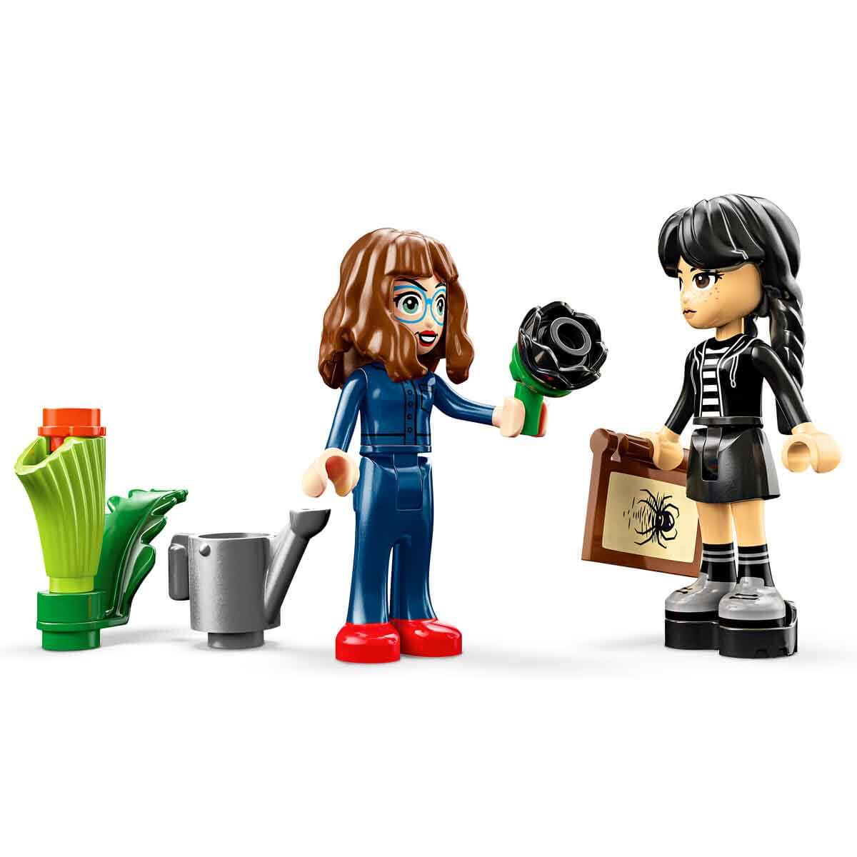 undefined - 3c3e9_LEGO_Wednesday_Siyah_Yildiz_Cicegi_76784_.jpg
