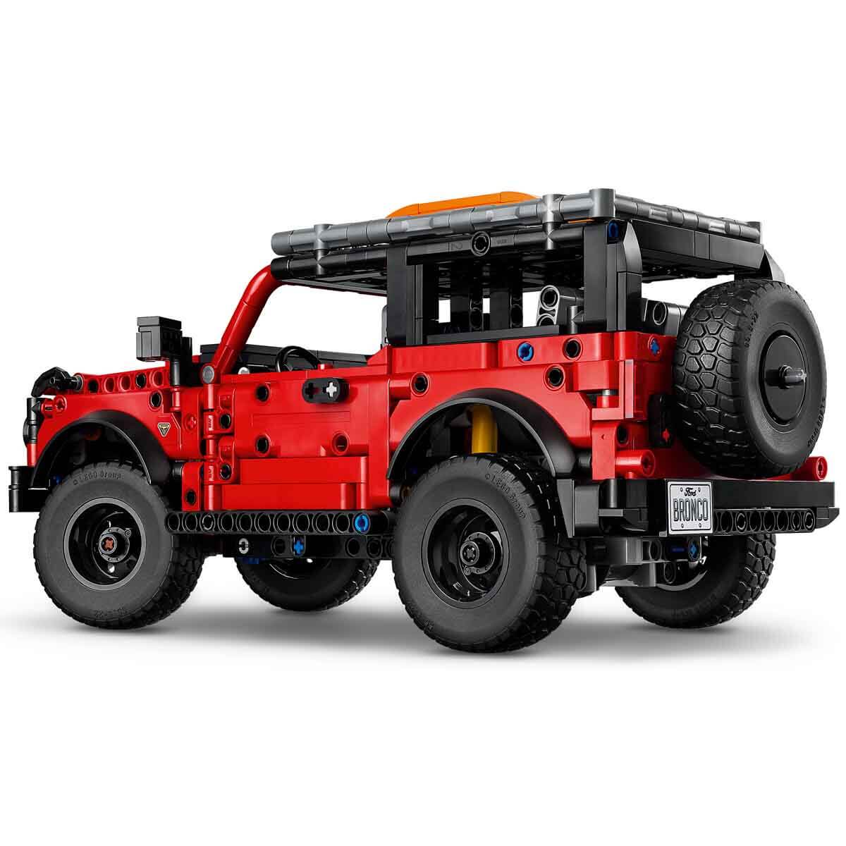 undefined - 3f309_LEGO_Technic_Ford_Bronco_SUV_42213_.jpg