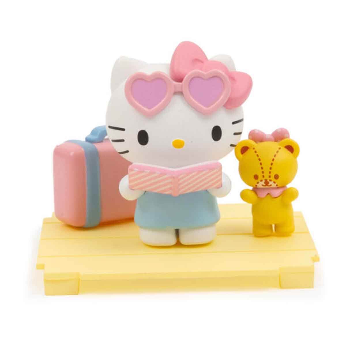 undefined - 404bd_Hello_Kitty_ve_Oyun_Arkadasi_Serisi_Surpriz_Figur_.jpg