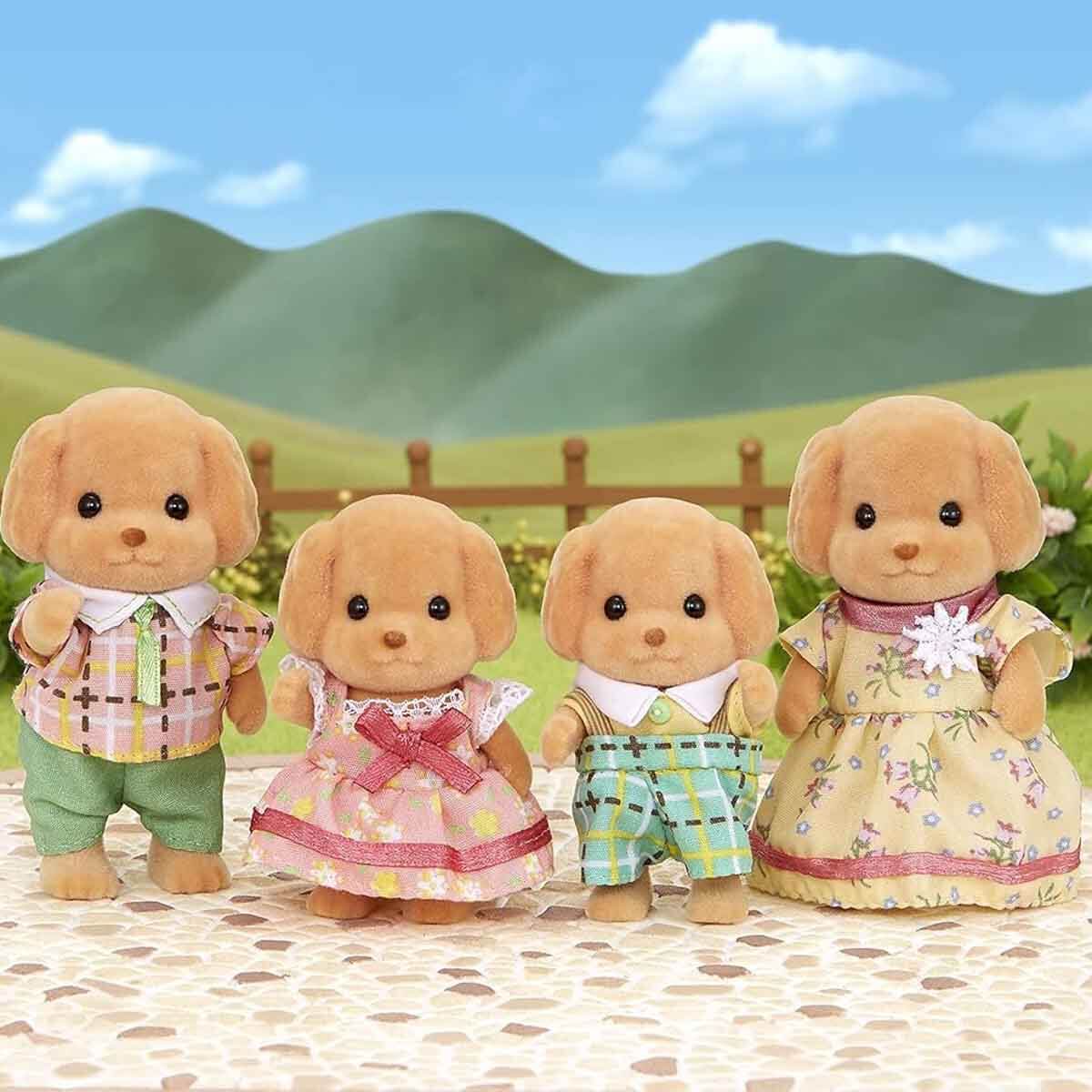 undefined - 40d83_Sylvanian_Families_Toy_Poodle_Ailesi_4lu_Figur_Set.jpg