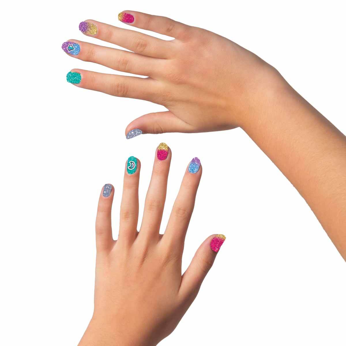 undefined - 4136d_Cool_Maker_Go_Glam_Pariltili_Tirnaklar.jpg