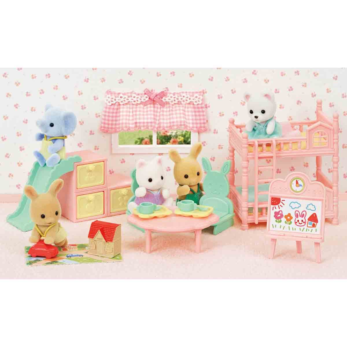 undefined - 425cb_Sylvanian_Families_Bebek_Odasi_Seti.jpg