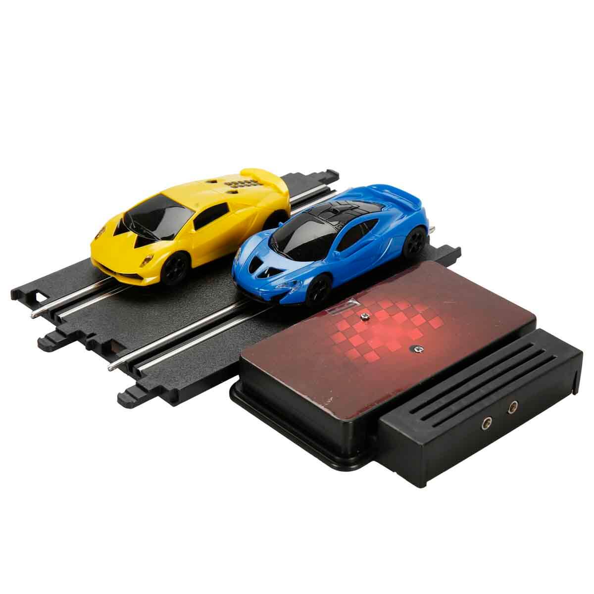undefined - 42969_1_43_Slot_Racing_Kumandali_Yaris_Pisti_.jpg