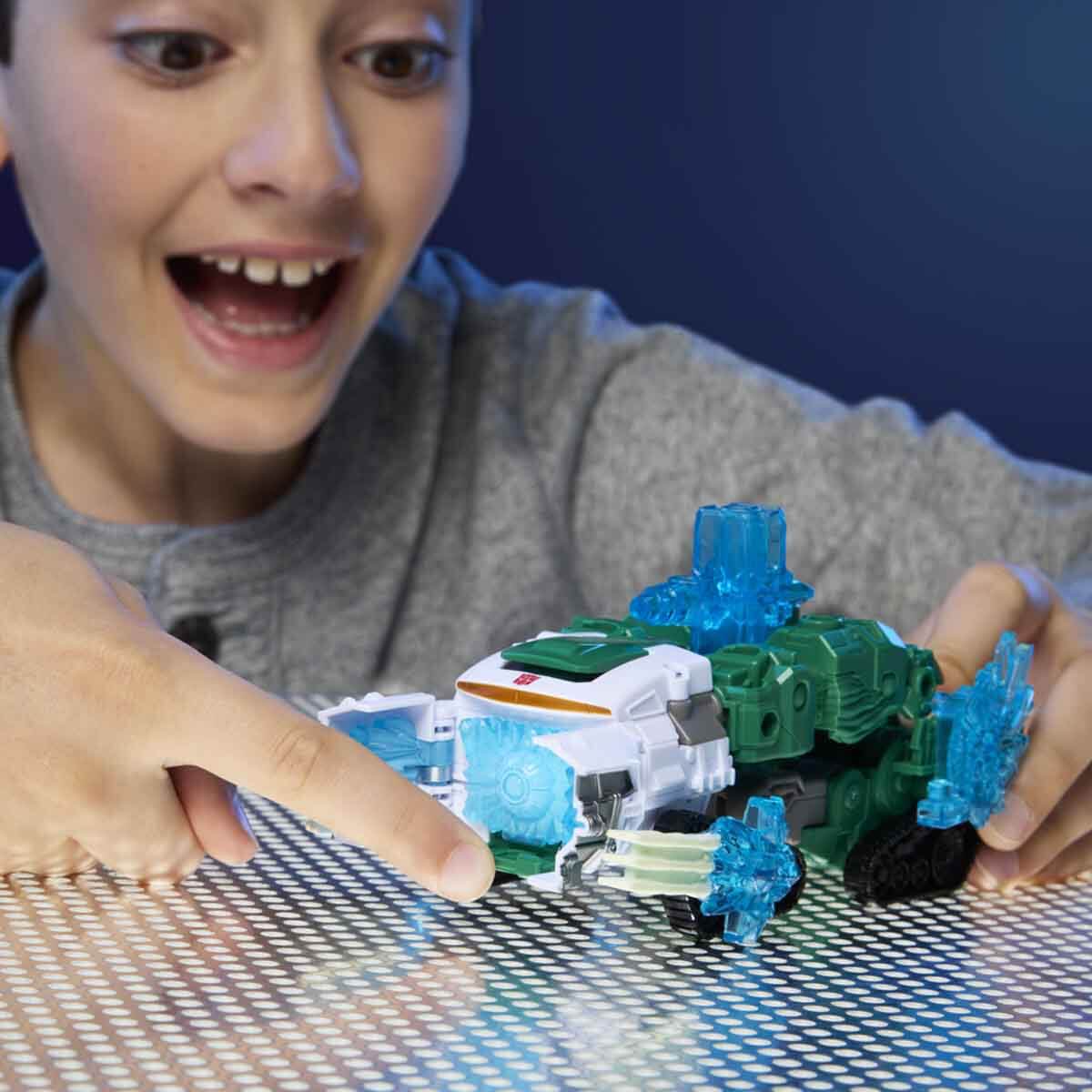 undefined - 43250_Transformers_Cyberworld_Ultimate_Cybers_Changers_F.jpg
