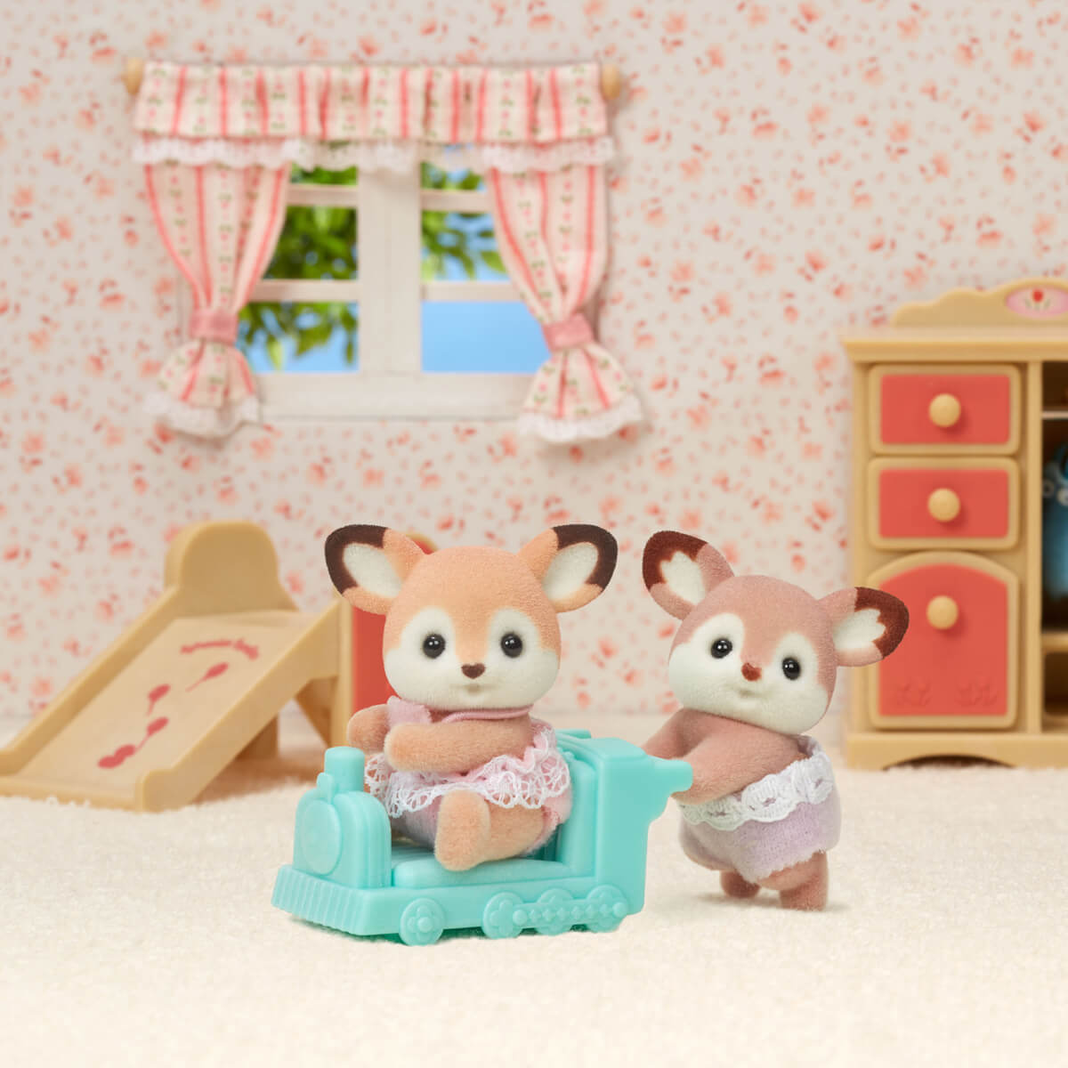 undefined - 4357b_Sylvanian_Families_Geyik_Ikizler.jpg
