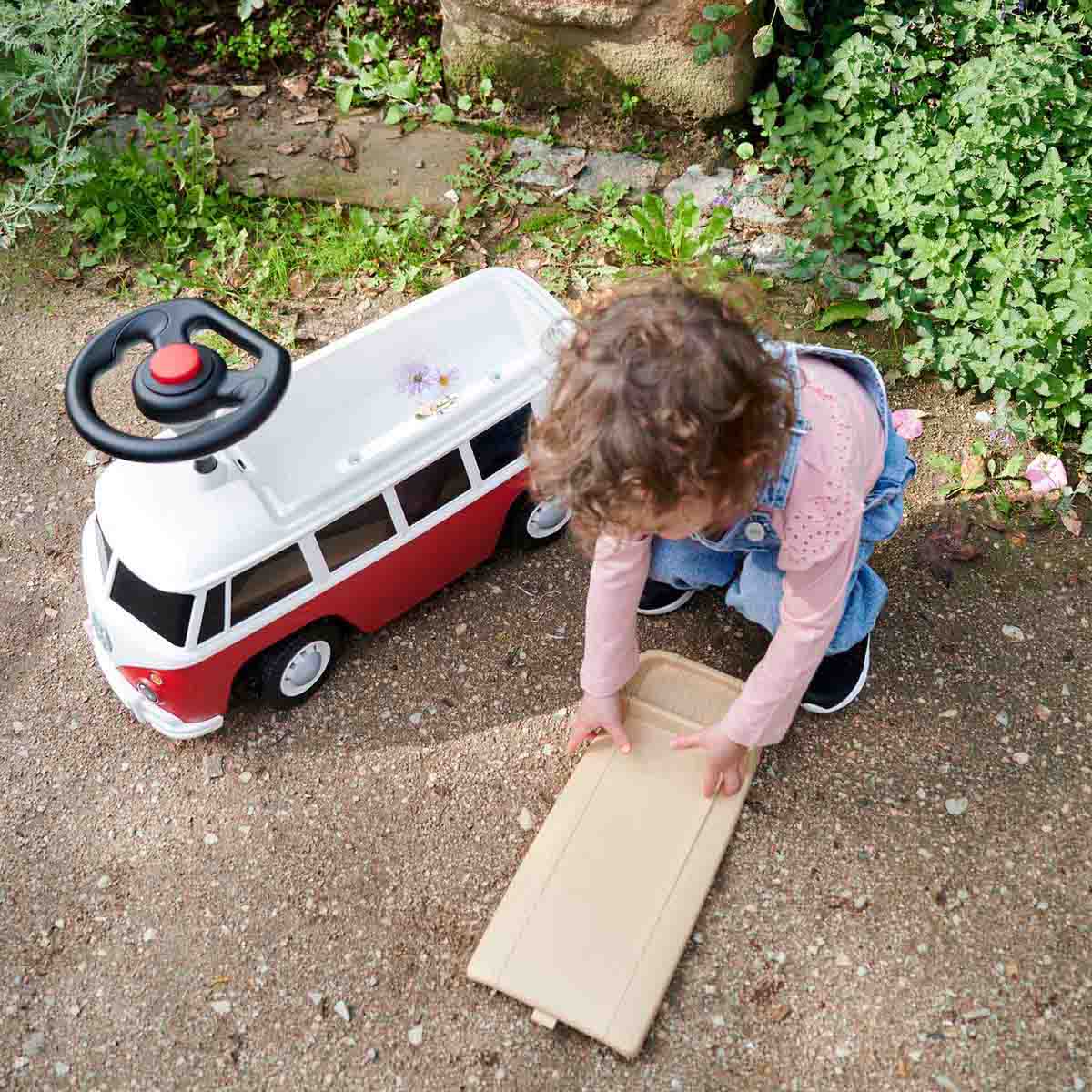 undefined - 43802_Baby_VW_T1_Minibus_Kirmizi_Bingit_Araba.jpg