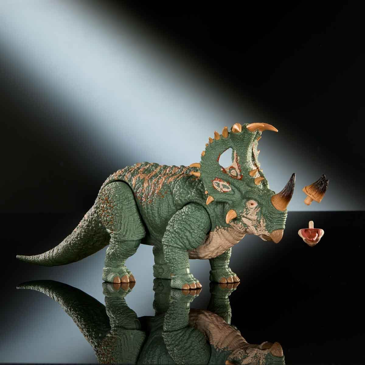 undefined - 438ec_Jurassic_World_Hammond_Koleksiyonu_Sinoceratops_Fi.jpg
