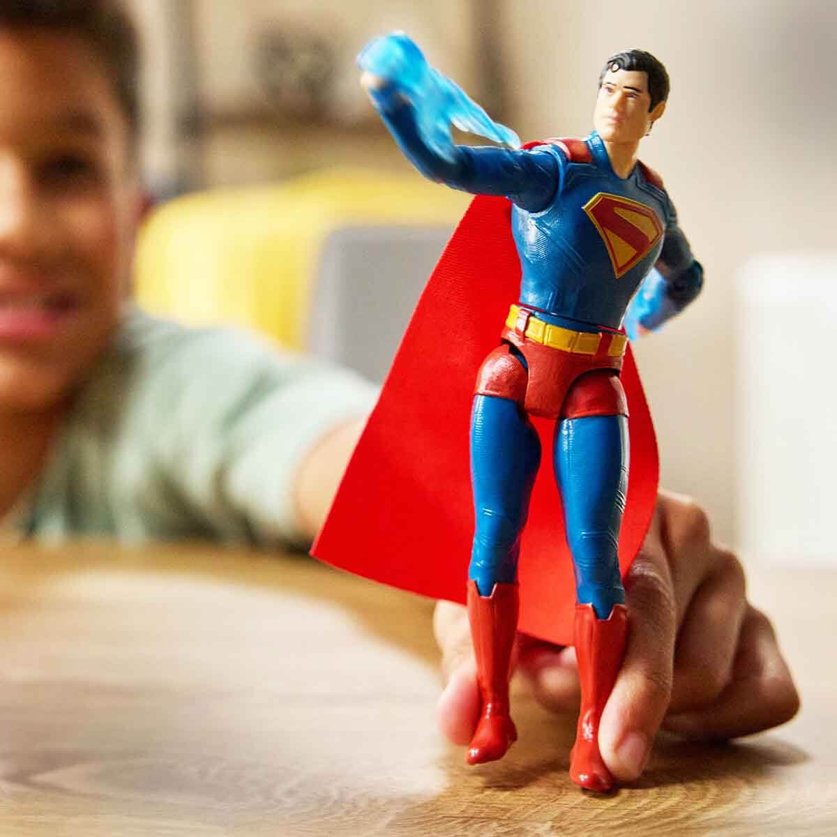 undefined - 43935_DC_Comics_Superman_Epik_Strike_Aksiyon_Figuru_6073.jpg