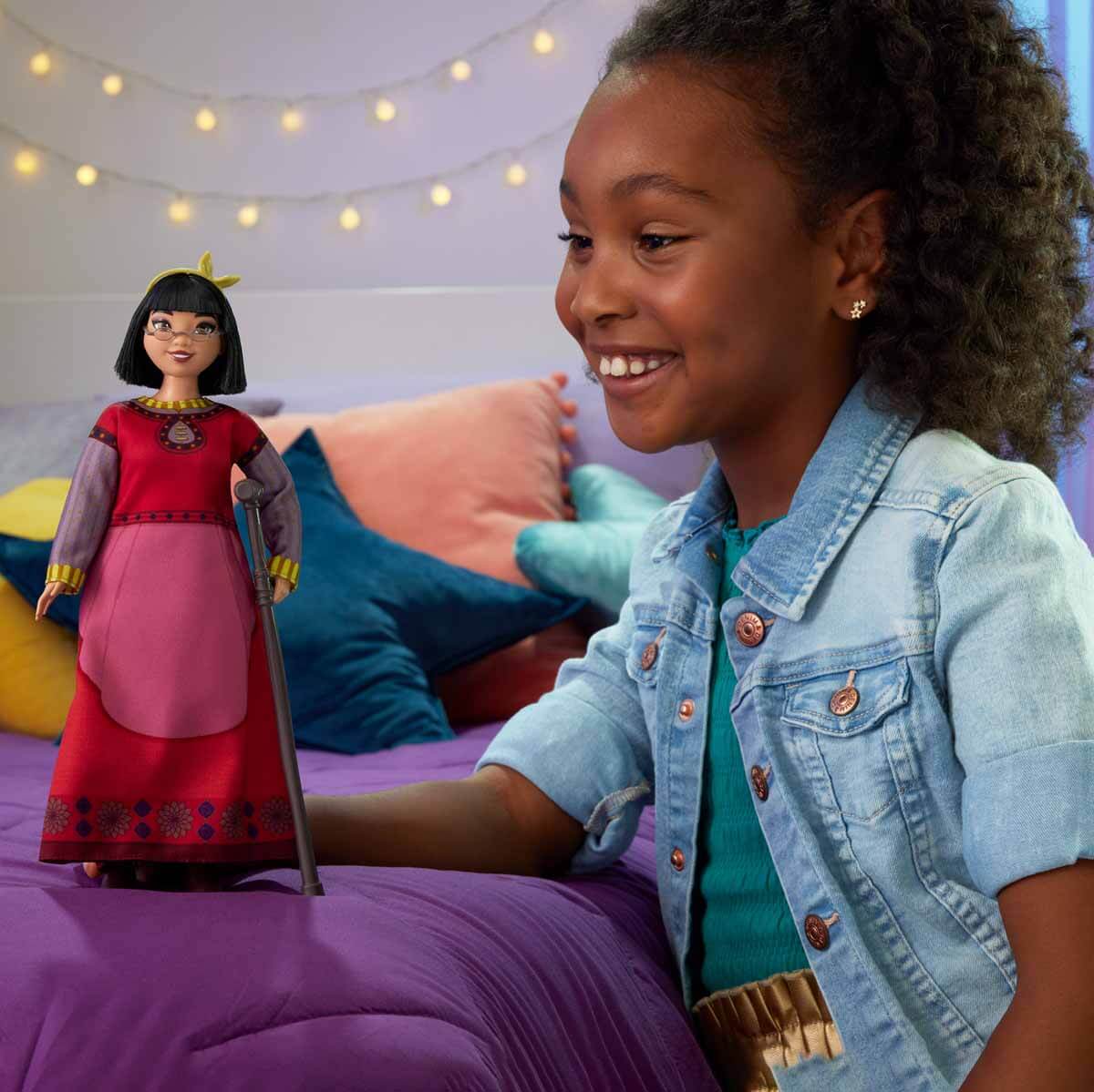 undefined - 44a2d_Disney_Wish_Dahlia_HPX24.jpg