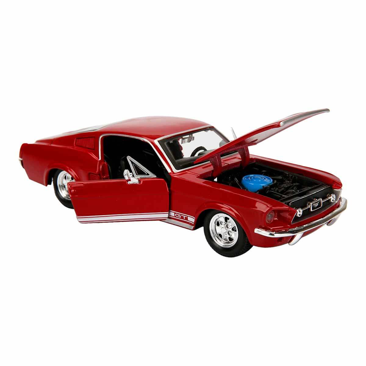 undefined - 45d40_1:24_Maisto_Ford_Mustang_1967_Model_Araba.JPG