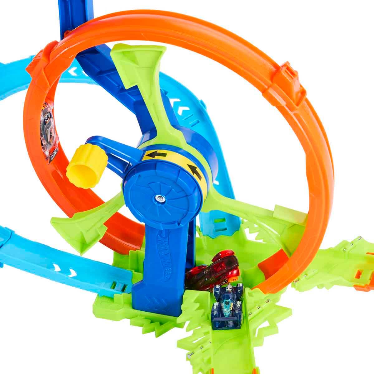 undefined - 460f3_Hot_Wheels_Stunt_Tracks_Rapid_Launch_Loop_Oyun_Set.jpg