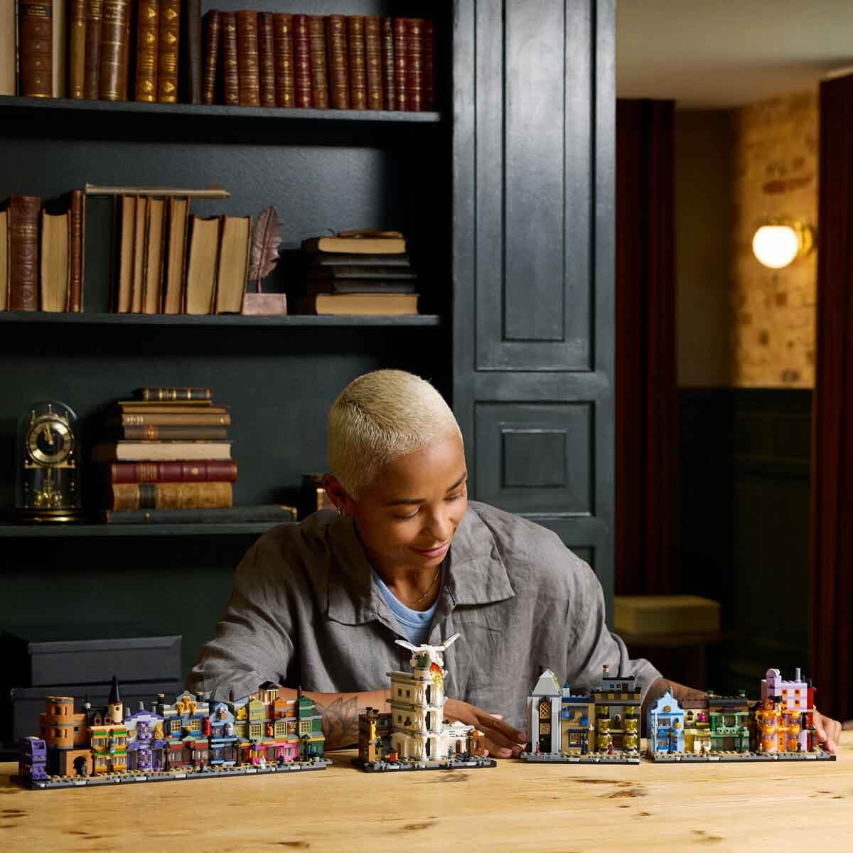 undefined - 4626c_LEGO_Harry_Potter_Diagon_Yolu_Buyucu_Magazalari_76.jpg
