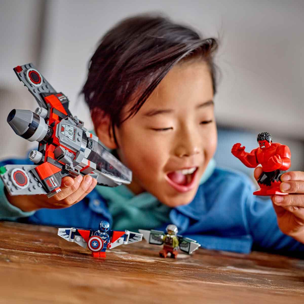 undefined - 46e10_LEGO_Marvel_Kaptan_Amerika_ile_Red_Hulk_Savasi_762.jpg