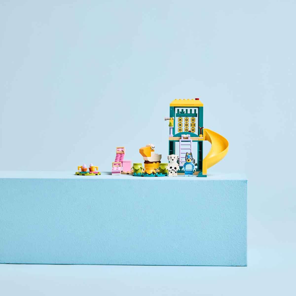 undefined - 4944e_LEGO_Bluey:_Bluey_ve_Chloe_ile_Oyun_Parki_Eglences.jpg