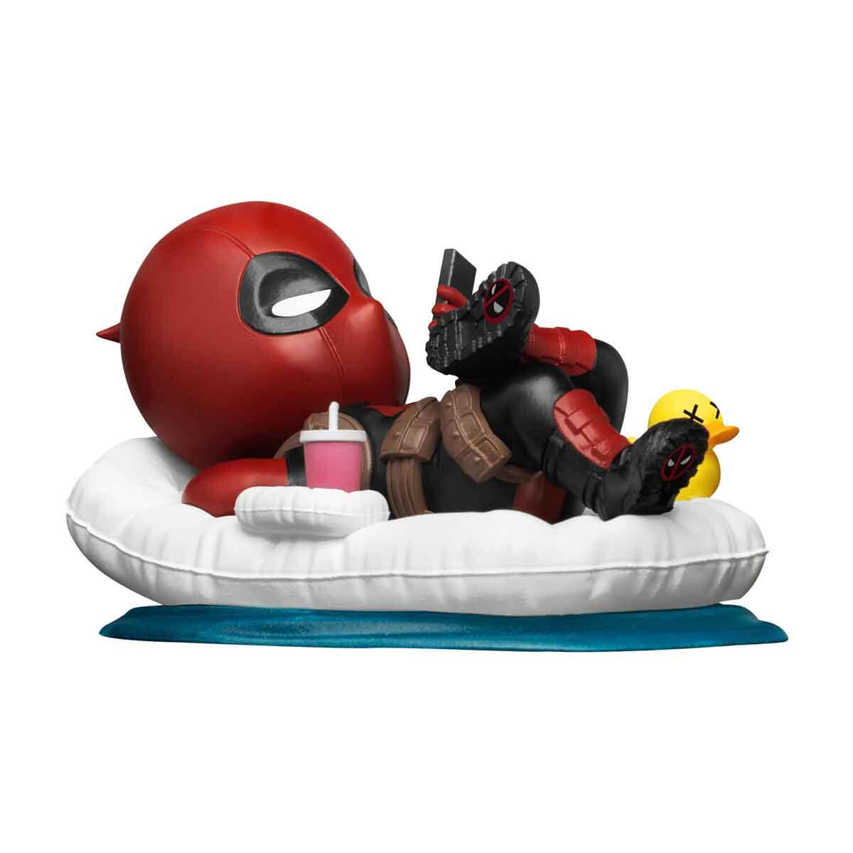 undefined - 496a8_Deadpool_HeroBox_Action_Hero_Serisi_Surpriz_Figur_.jpg
