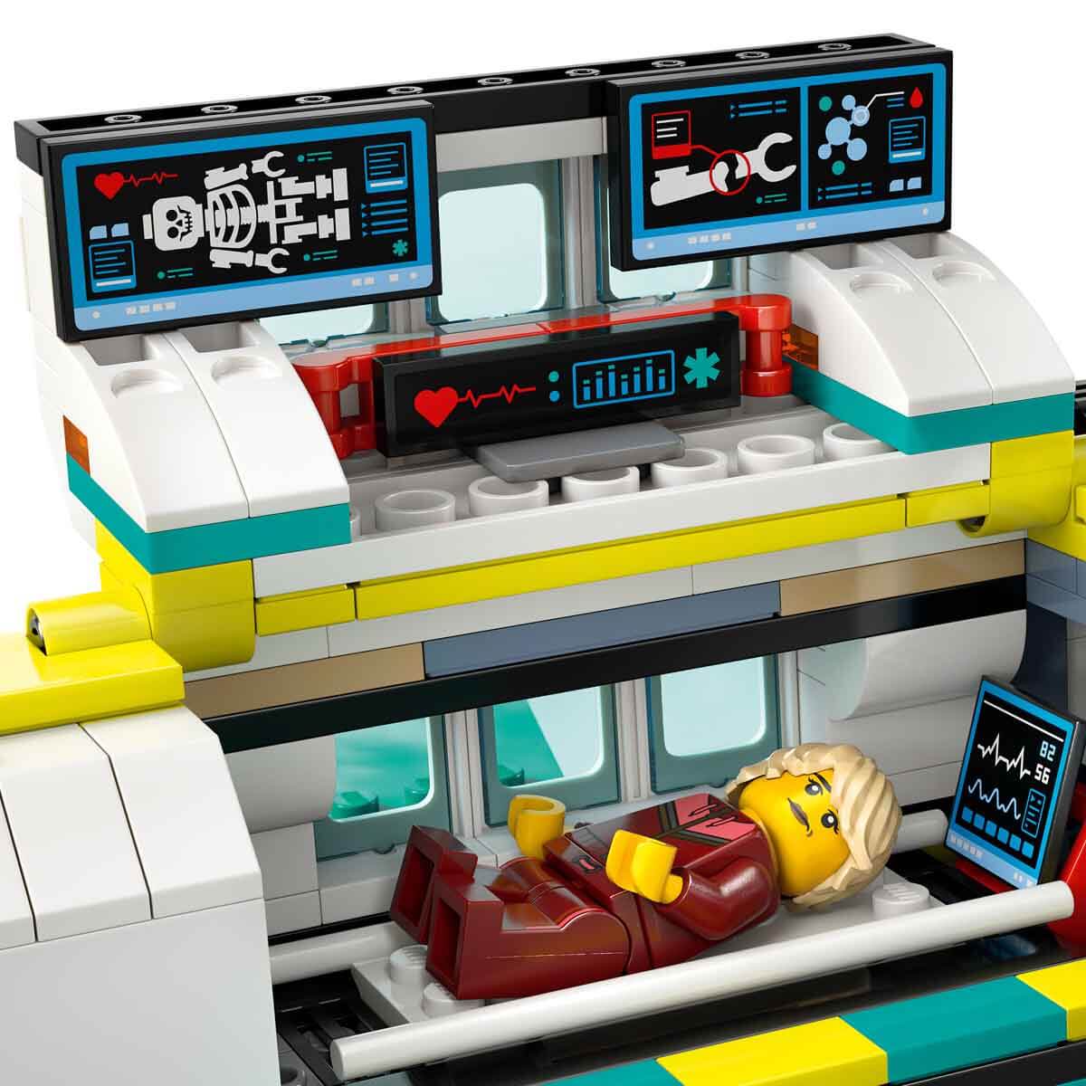 undefined - 4b95d_LEGO_City_Acil_Hava_Ambulans_Ucagi_60465_.jpg