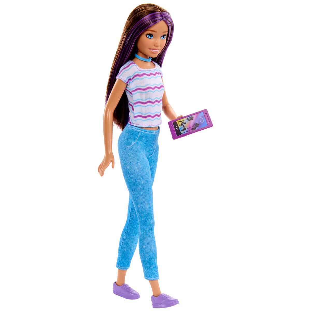 undefined - 4d713_Barbie_ve_Kardesleri_HWJ01.jpg