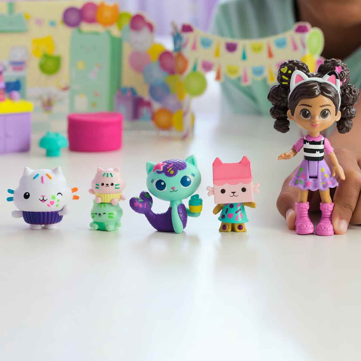 undefined - 4e30a_Gabbys_Dollhouse_Cakeyin_Dogum_Gunu_Figur_Seti_.jpg